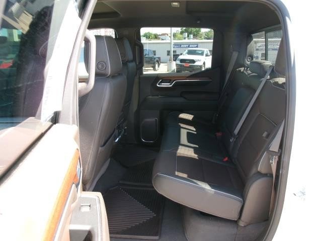 2023 GMC Sierra 1500 4WD Crew Cab Short Box Denali