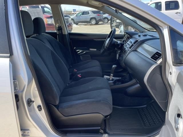 2011 Nissan Versa 1.8S
