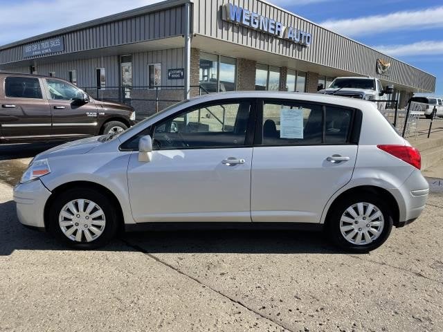 2011 Nissan Versa 1.8S