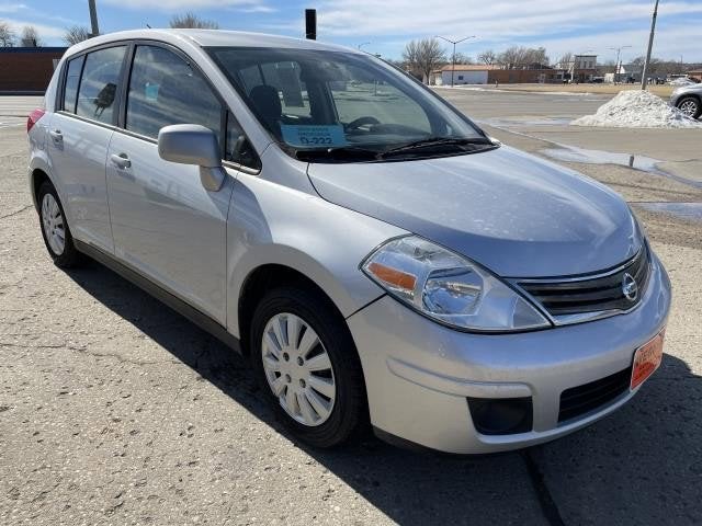 2011 Nissan Versa 1.8S