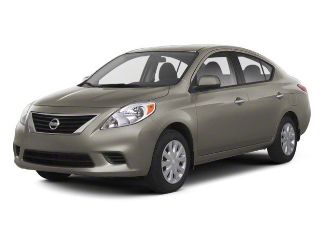 2013 Nissan Versa 1.6 SV