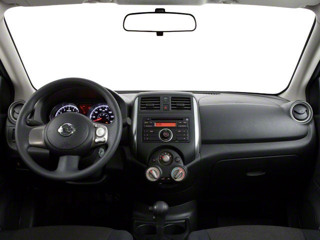 2013 Nissan Versa 1.6 SV
