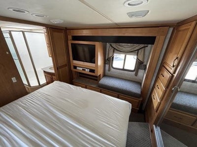 2005 Freightliner Xc Chassis Base