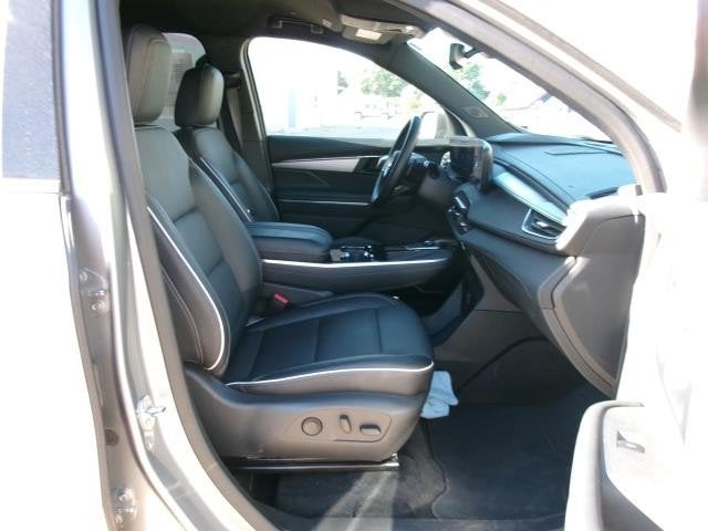 2025 Buick Enclave Preferred FWD