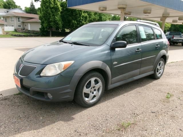 2007 Pontiac Vibe -'s photo