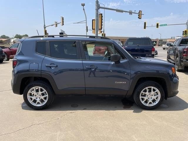 2023 Jeep Renegade RENEGADE LATITUDE 4X4